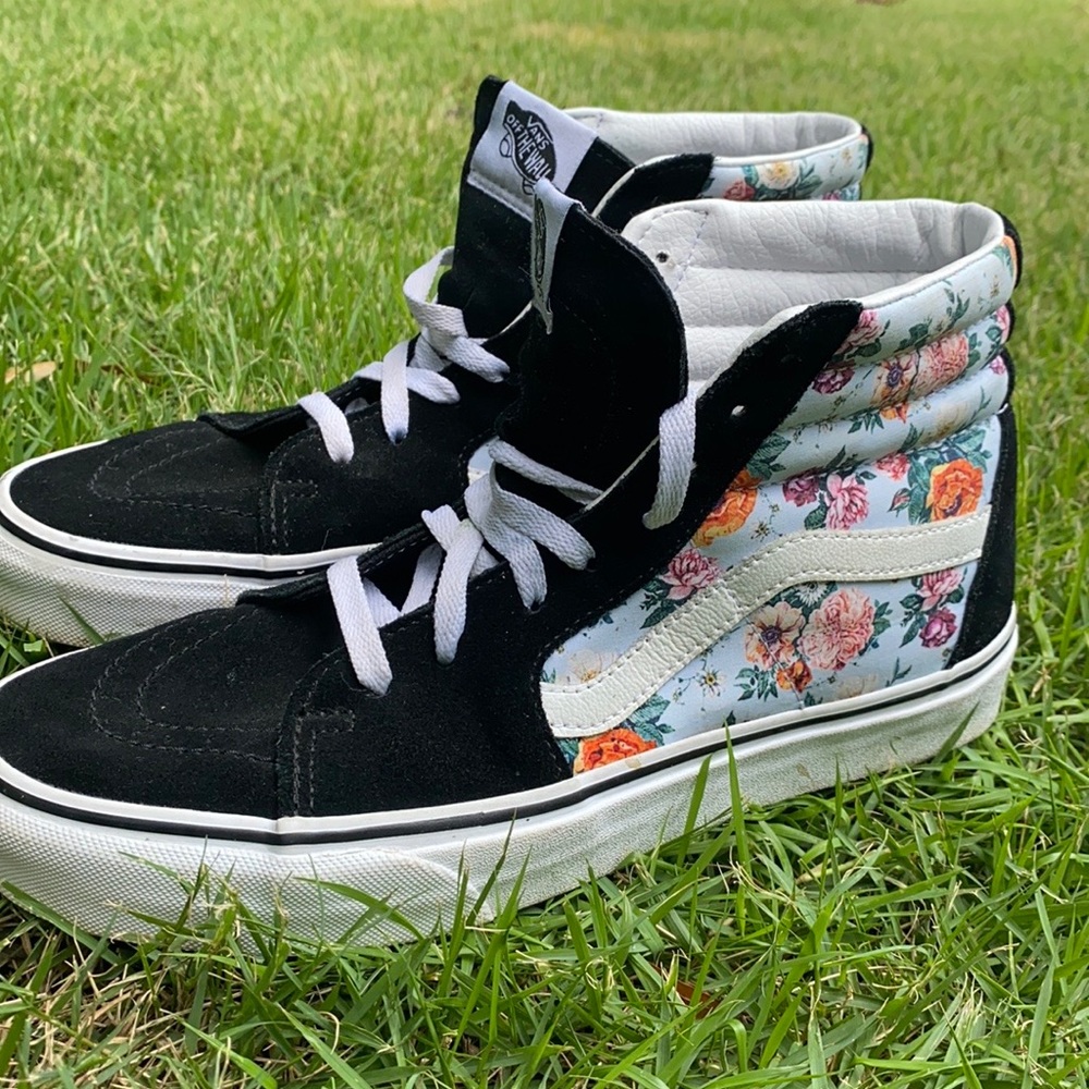 🍀🌺Vans Sk8-Hi🌺🍀
